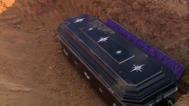 File:2x04 Good Grief (80).png