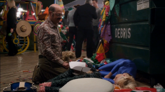 File:4x09 Smashed (89).png