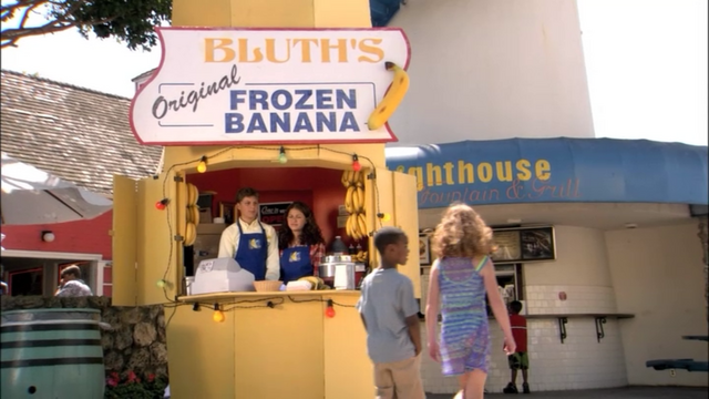 File:1x02 Top Banana (12).png