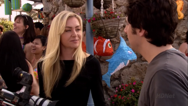 File:2x17 Spring Breakout (64).png