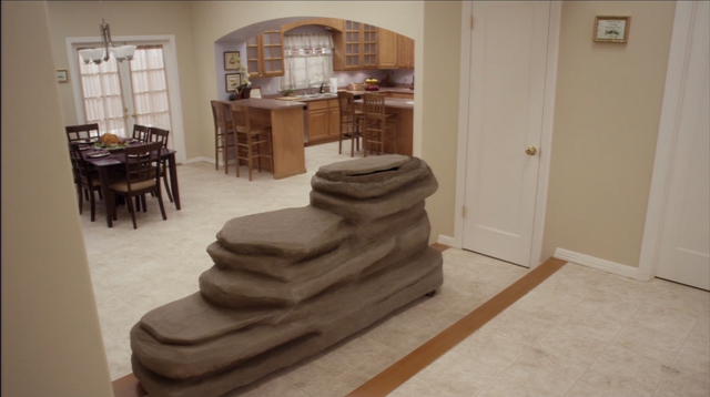 File:4x07 Colony Collapse (057).png