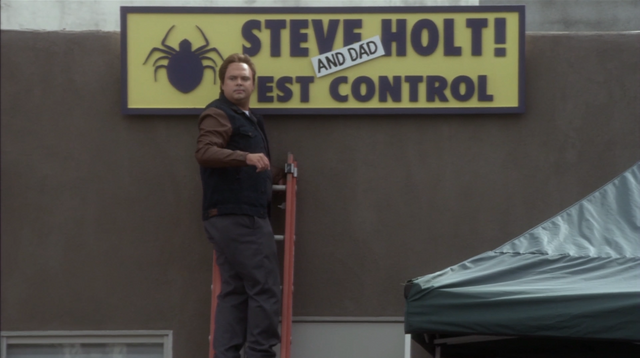 File:4x07 Colony Collapse (127).png