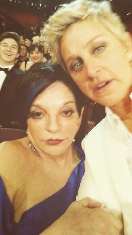 File:Oscars 2014-Liza-Ellen.jpg