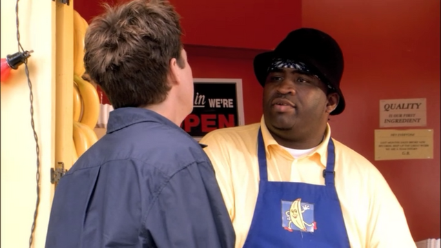 File:1x02 Top Banana (41).png