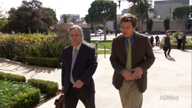 File:2x18 Righteous Brothers (59).png