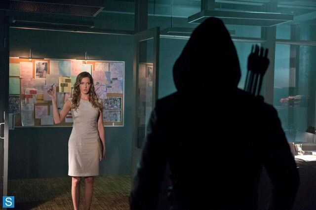 Fichier:2.02 Laurel et Arrow.03.jpg