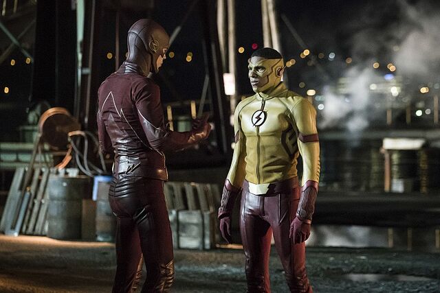 Файл:The-Flash-Flashpoint-Barry-and-Wally.jpg