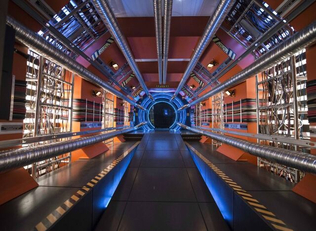 Файл:S.T.A.R.Labs interior 2.jpg