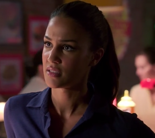 Bestand:Carly Diggle.png