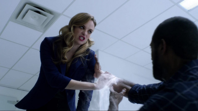 File:Caitlin almost kills Nigel.png