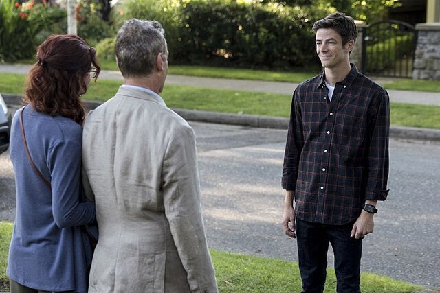 Файл:The-Flash-Flashpoint-Allen-family.jpg