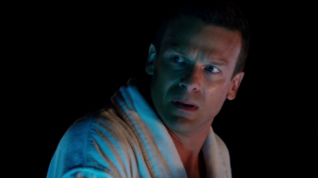 Bestand:James Holder.png