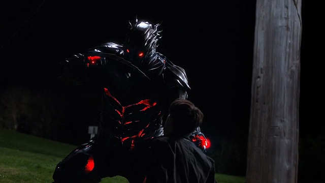 File:Barry defeats Savitar.png