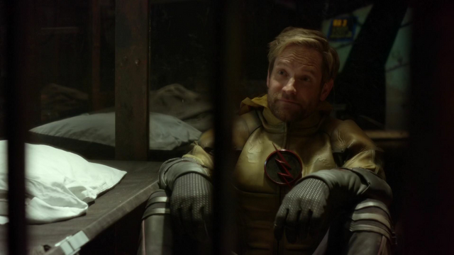 File:Eobard Thawne mocks Barry.png