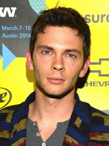 File:Devon Graye.png