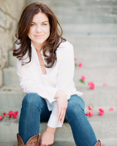 File:Carly Wray.png