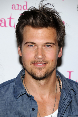 File:Nick Zano.png