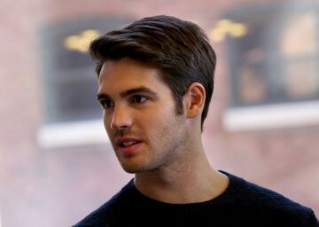 File:JoshGrayson.jpg