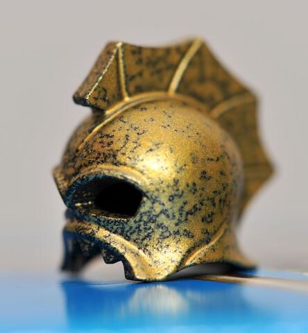 Plik:Naga Helm.jpg