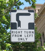 180px-Hook Turn Sign Melbourne