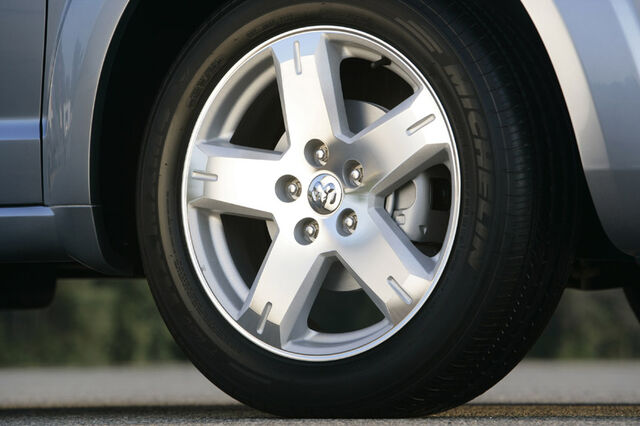 File:2009 dodge journey 12.jpg