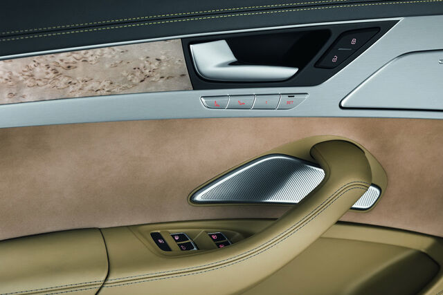File:2011-Audi-A8-L-W12-41.jpg