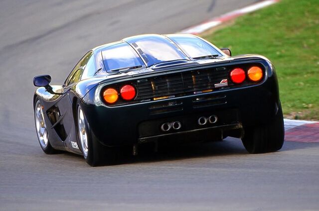 File:Mclaren-f1-015.jpg