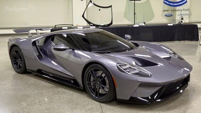 File:2017-ford-gt-2 800x0w.jpg
