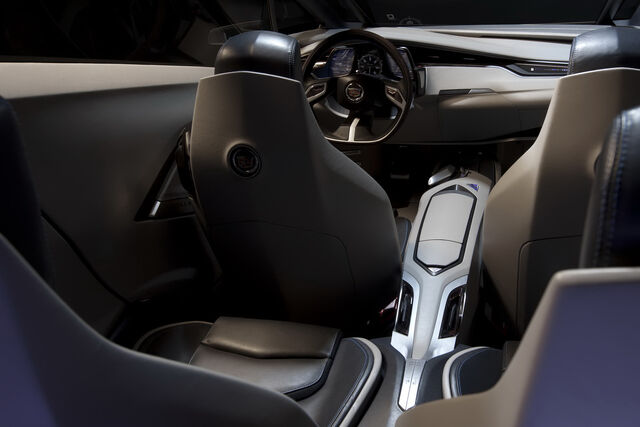 File:Cadillac-ULC-8.jpg