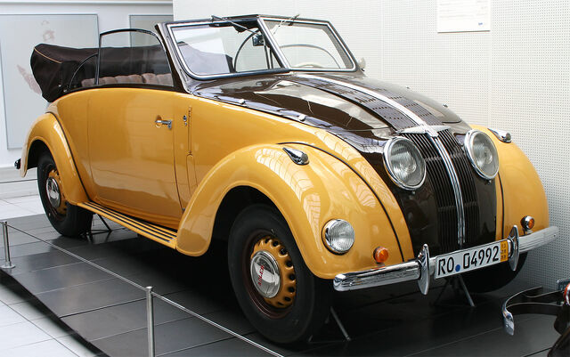File:Adler-2-5-liter-cabriolet-1.jpg