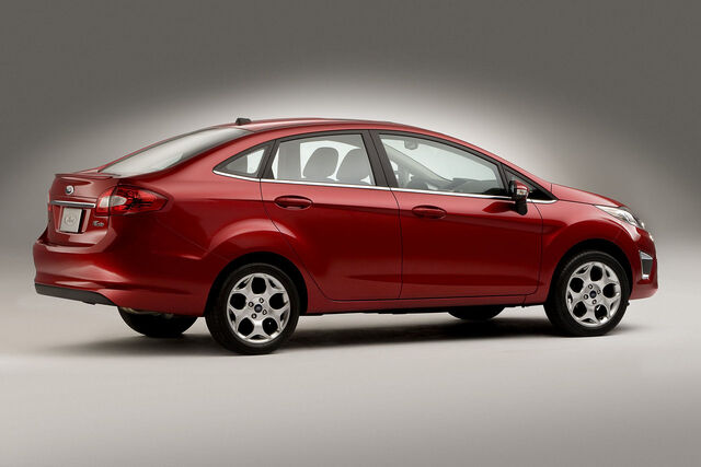 File:Fiesta-120-003.jpg
