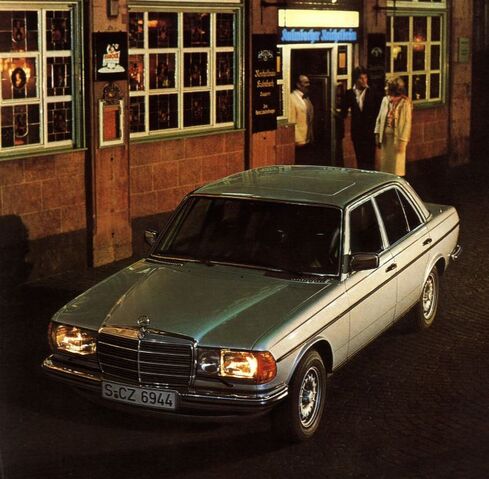 File:W123 280 silver2.jpg