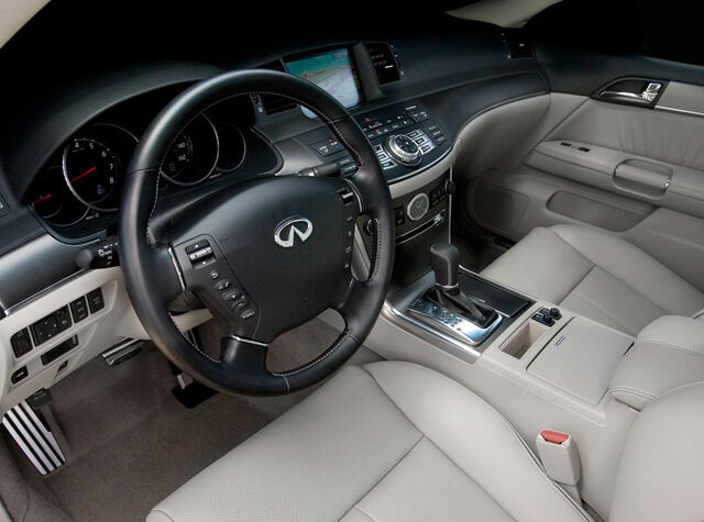 File:2008 infinit m 02.jpg