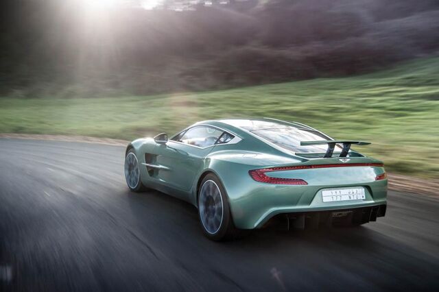 File:Car photo 559186.jpg