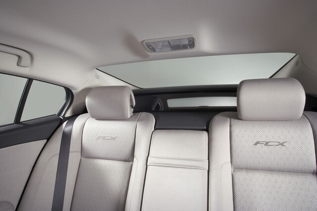 File:FCX Clarity 10.jpg