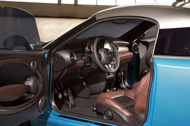 File:MINI-Coupe-Concept-33.jpg