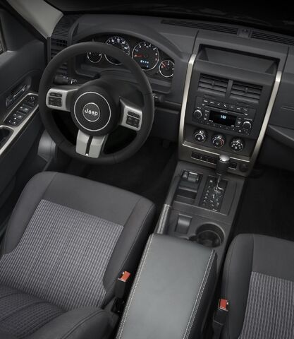 File:2011-Jeep-Liberty-6.jpg
