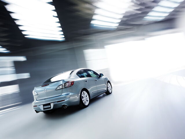 File:2010-Mazda3-Sedan-19.jpg