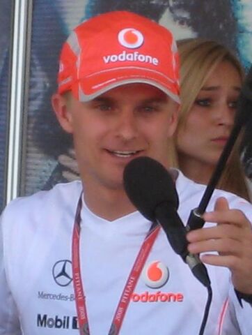 File:Heikki Kovalainen portrait(cropped).jpg