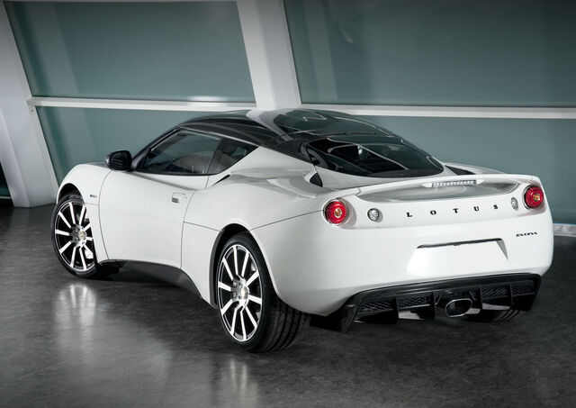 File:Lotus-Evora-Carbon-Concept-2.jpg