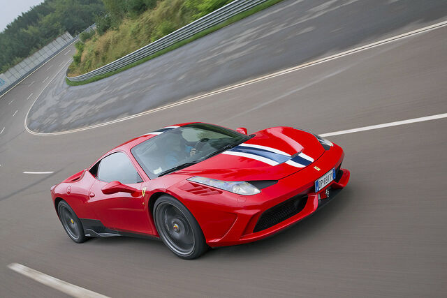 File:Ferrari-458-Speciale-rot-Frontansicht-1200x800-8af68285a85c724d.jpg