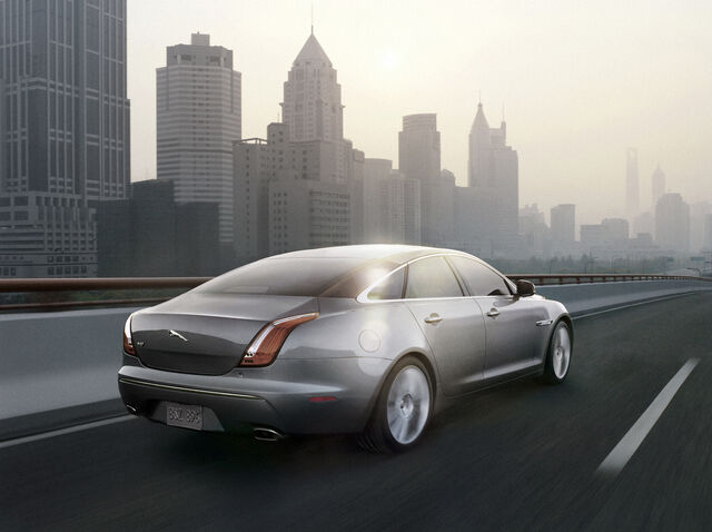 File:2010jaguarxj abh015.jpg