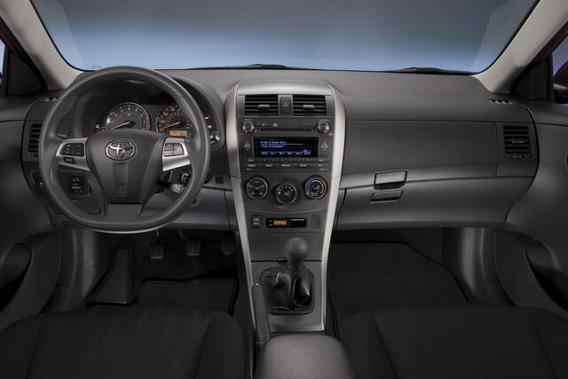 File:2011-Toyota-Corolla-37.jpg