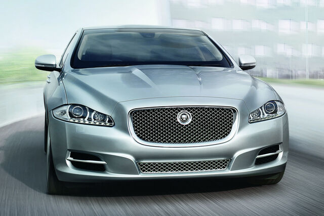 File:Jaguar-XJ-Sentinel-2.jpg