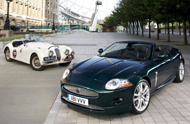 File:Jag-XK60 .jpg