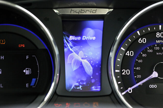 File:Sonata-hybrid-9792.jpg