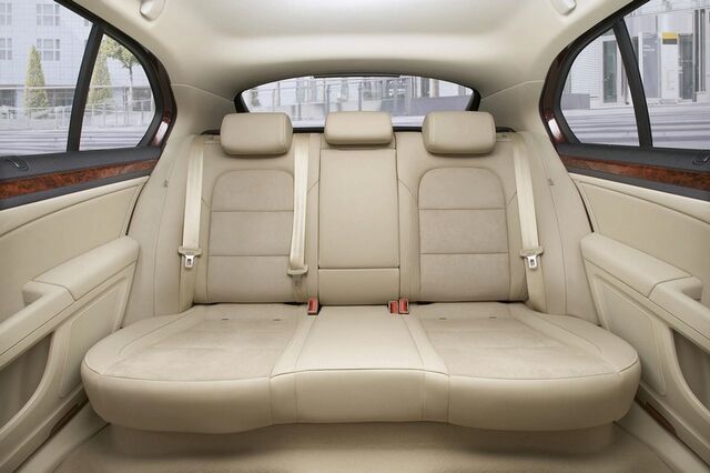 File:Skoda Superb 11.jpg