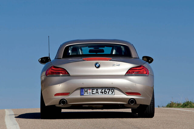 File:2010 z4 hi 16.jpg