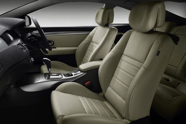 File:Renault-Laguna-Coupe-4.jpg