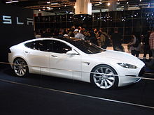 220px-Tesla Model S (108)